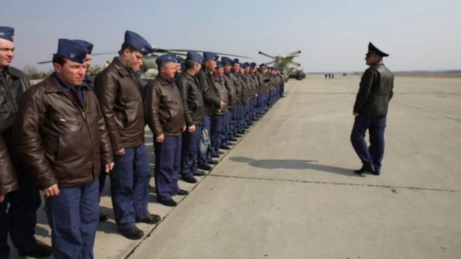 Военным летчикам разрабатывают новые комбинезоны и куртки